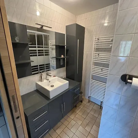 Сasa de vacaciones Maison En Pierres De Schiste