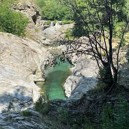 Сasa de vacaciones Maison En Pierres De Schiste *